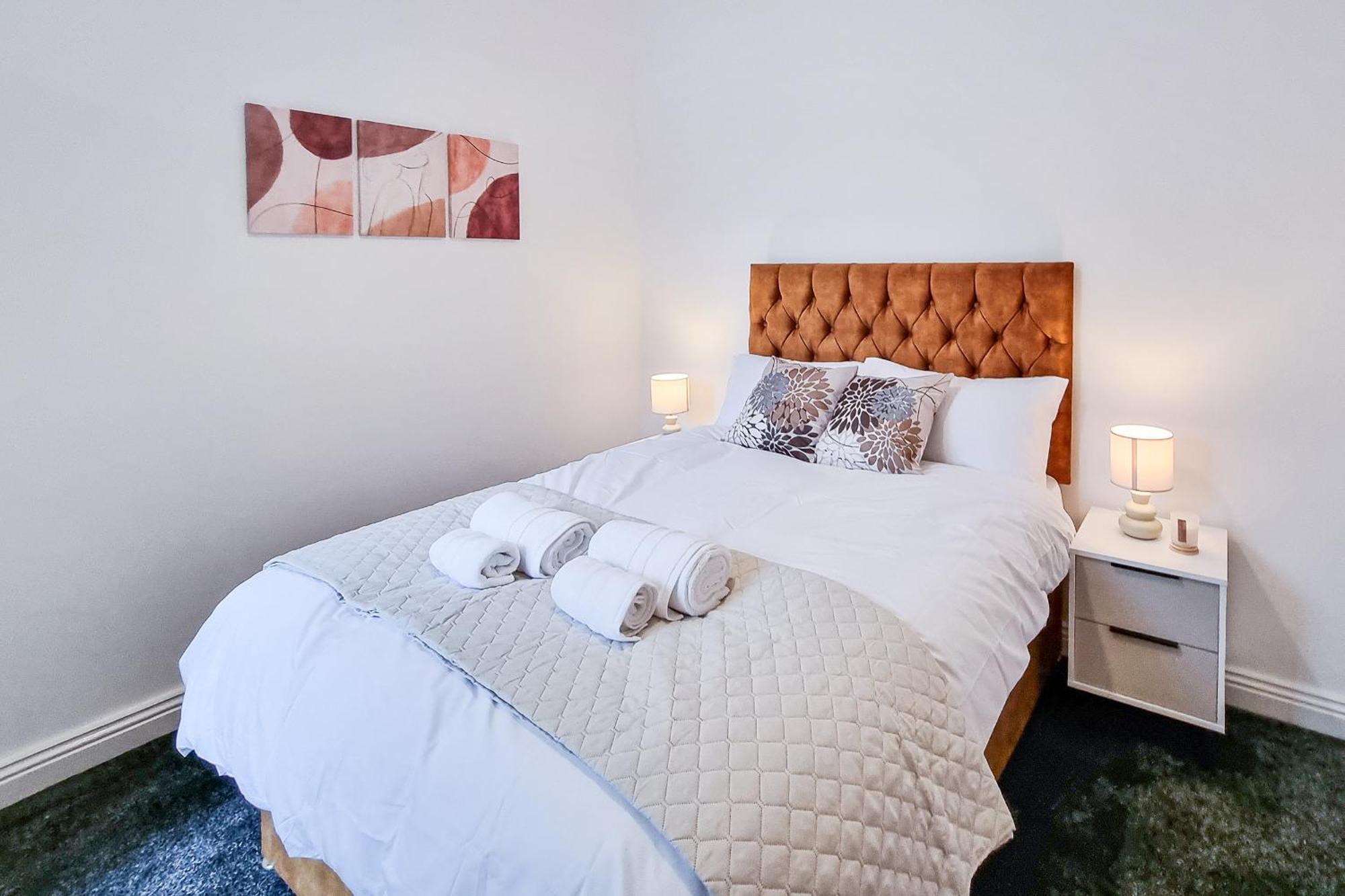 Ashfield Co-Living - Private Room Self-Cater マンチェスター エクステリア 写真