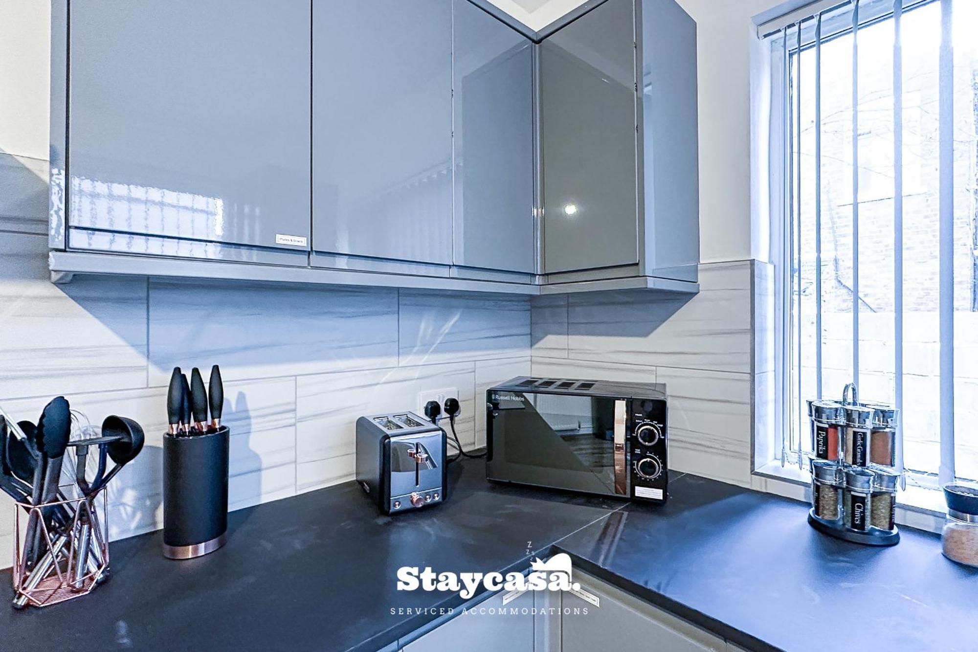 Ashfield Co-Living - Private Room Self-Cater マンチェスター エクステリア 写真
