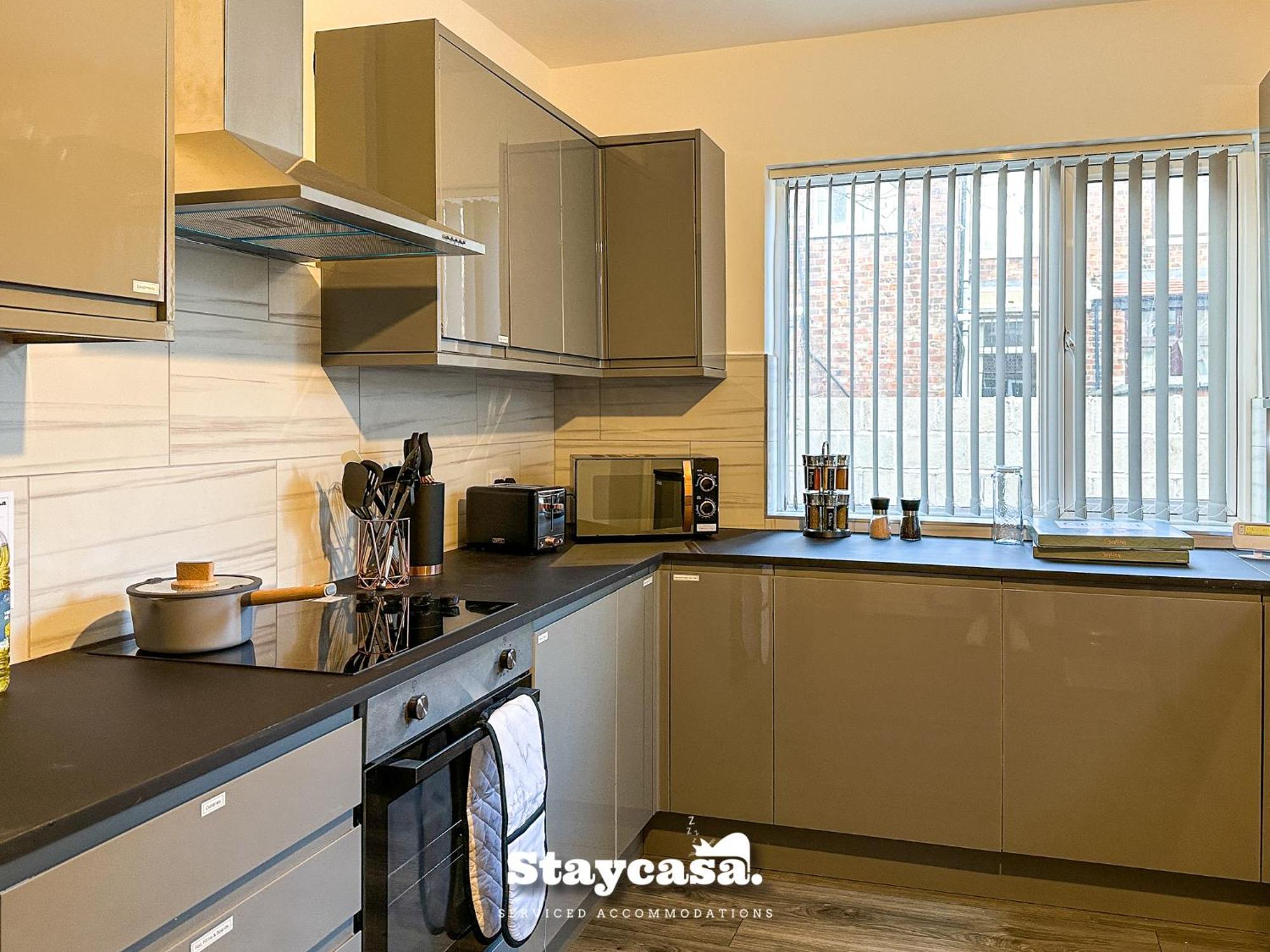 Ashfield Co-Living - Private Room Self-Cater マンチェスター エクステリア 写真